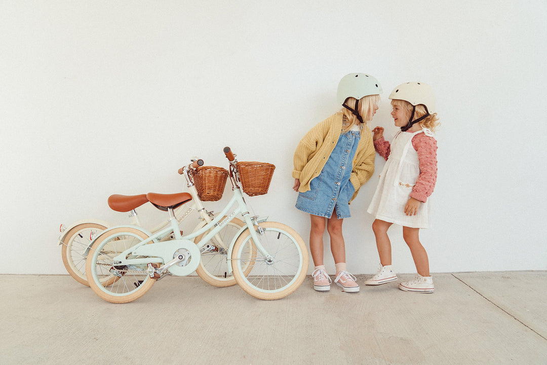 Banwood Classic Pedal Bicycle - Cream - All Mamas Children